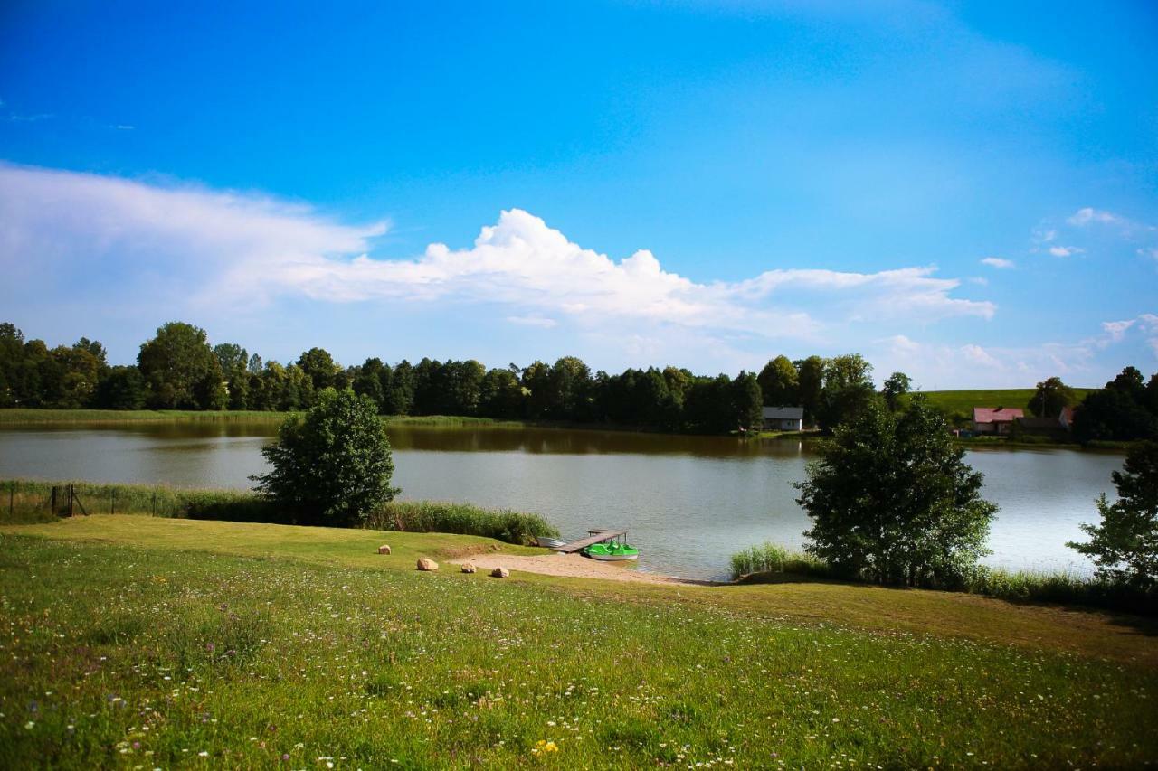 Domek nad Jeziorem Lepaki Wielkie Zewnętrze zdjęcie